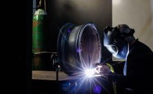 Sklep spawalniczy Weldcut – dlaczego warto go znać?